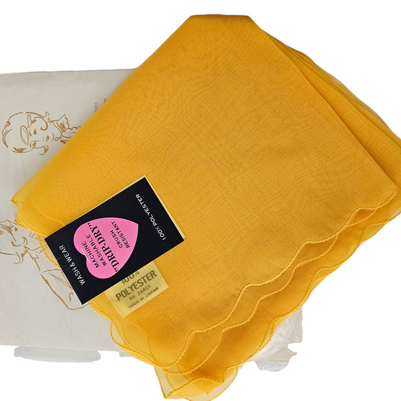 Vintage lot of 2 new in package head scarves - Picture 3 of 5